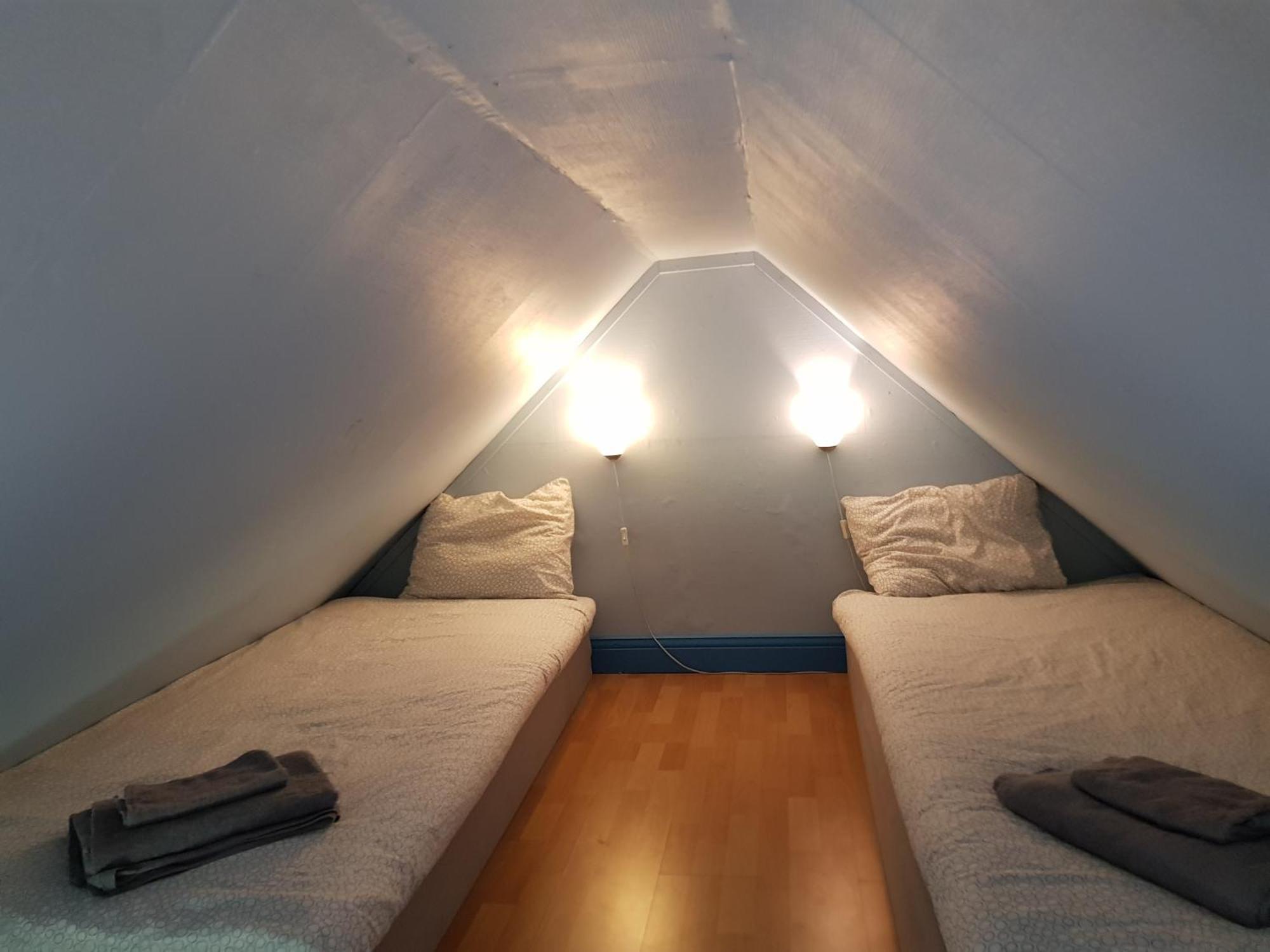 Bröttorp Villa Fjugesta Szoba fotó